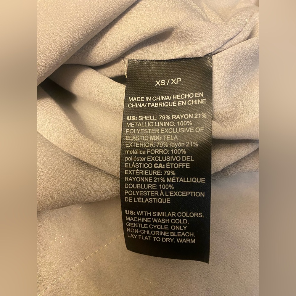 White House black market knee-length dress with silver accents - Picture 8 of 8